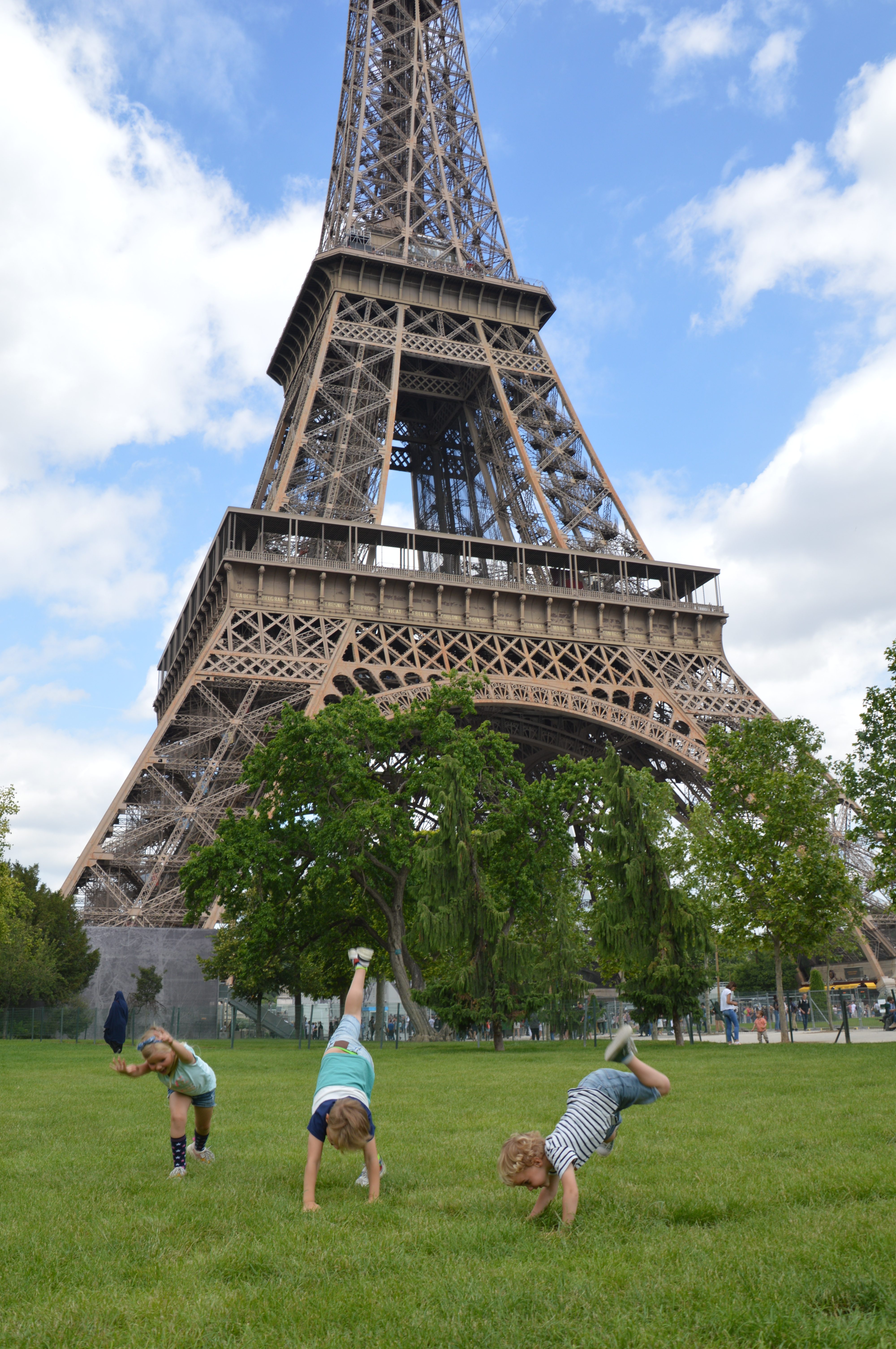 Met kinderen de Eiffeltoren bezoeken