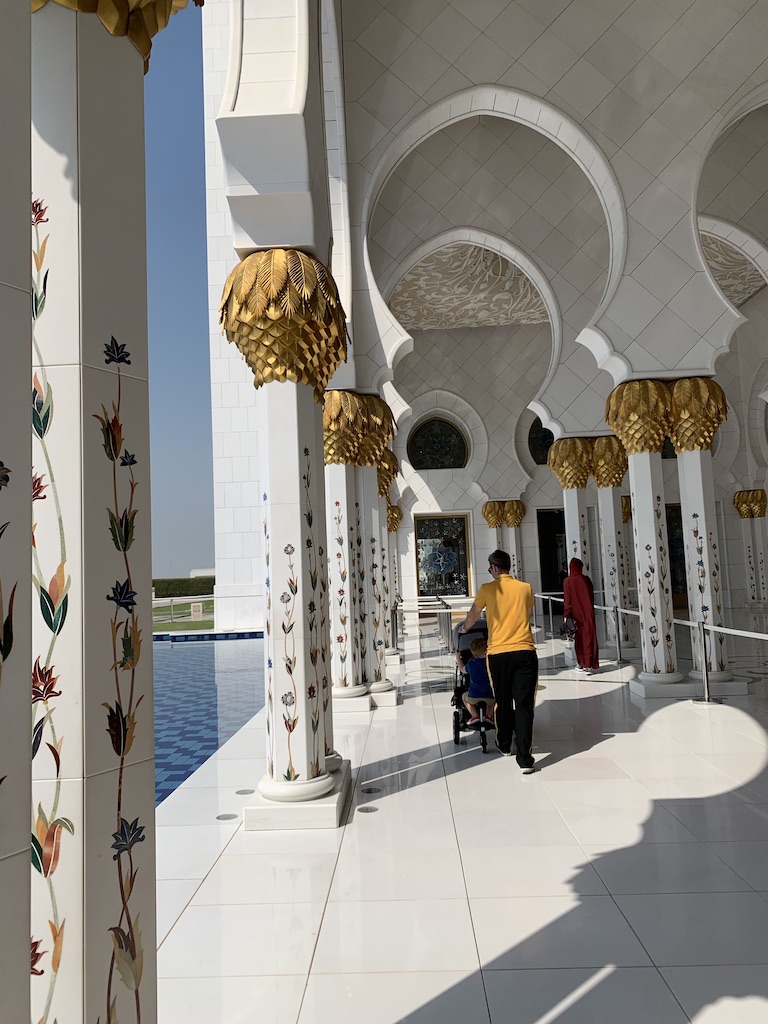De Sjeik Zayed moskee in Abu Dhabi