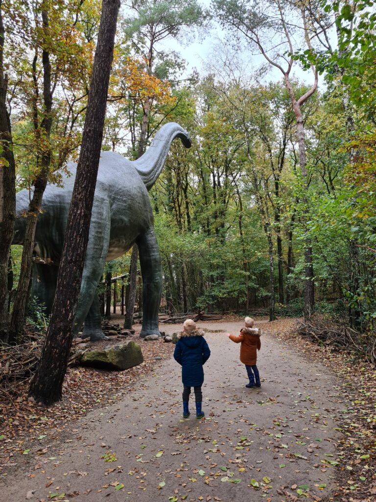 Uitje Dino met kinderen